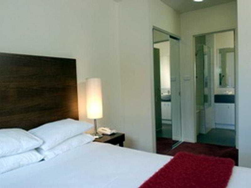 Punthill Burwood Aparthotel ภายนอก รูปภาพ