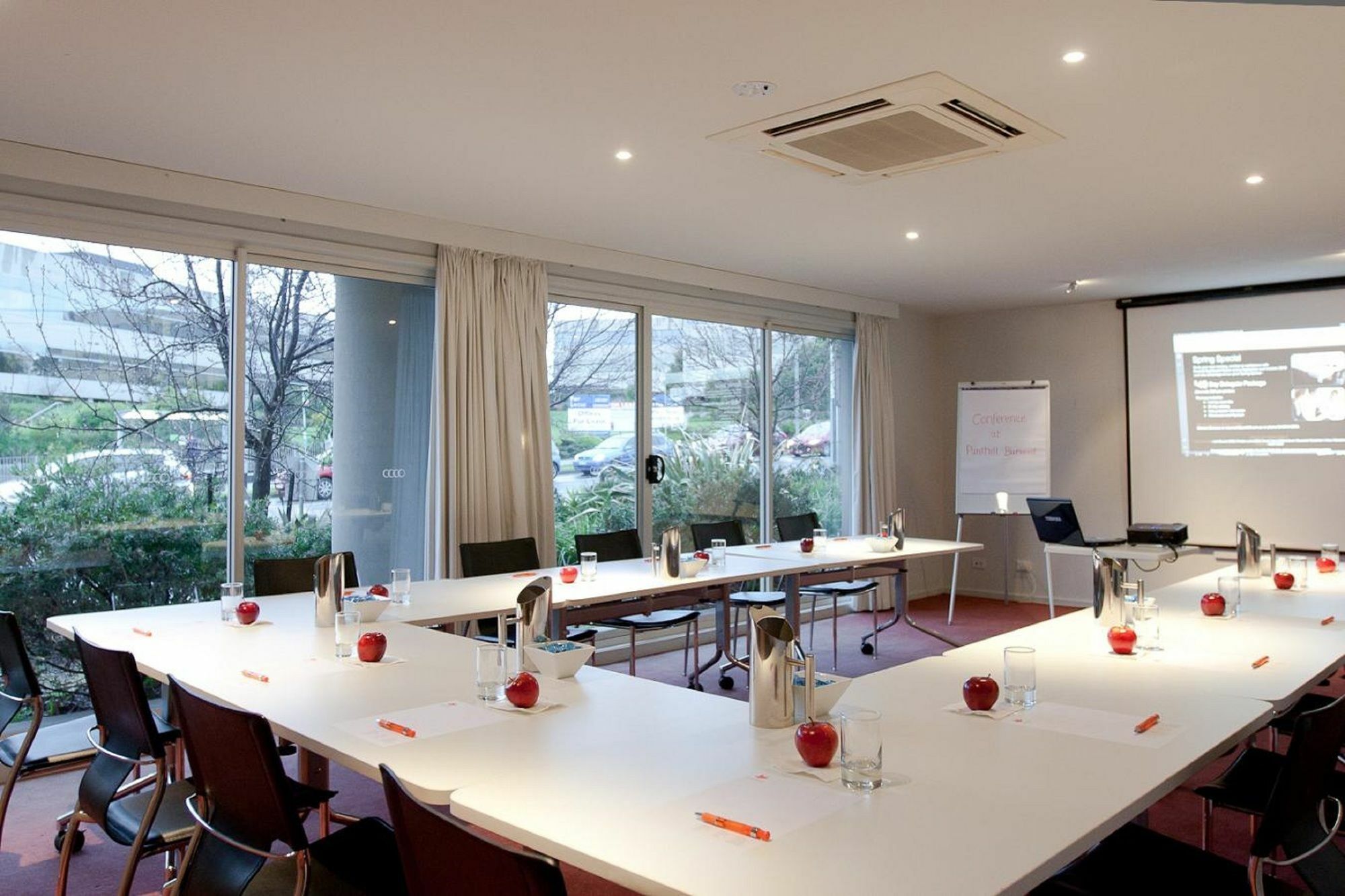 Punthill Burwood Aparthotel ภายนอก รูปภาพ